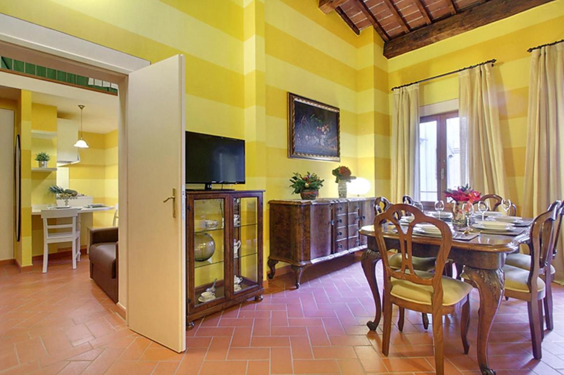 Apartments Puccini Firenze Rom bilde