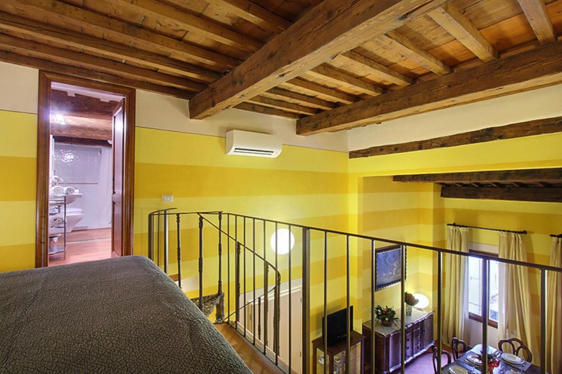 Apartments Puccini Firenze Rom bilde