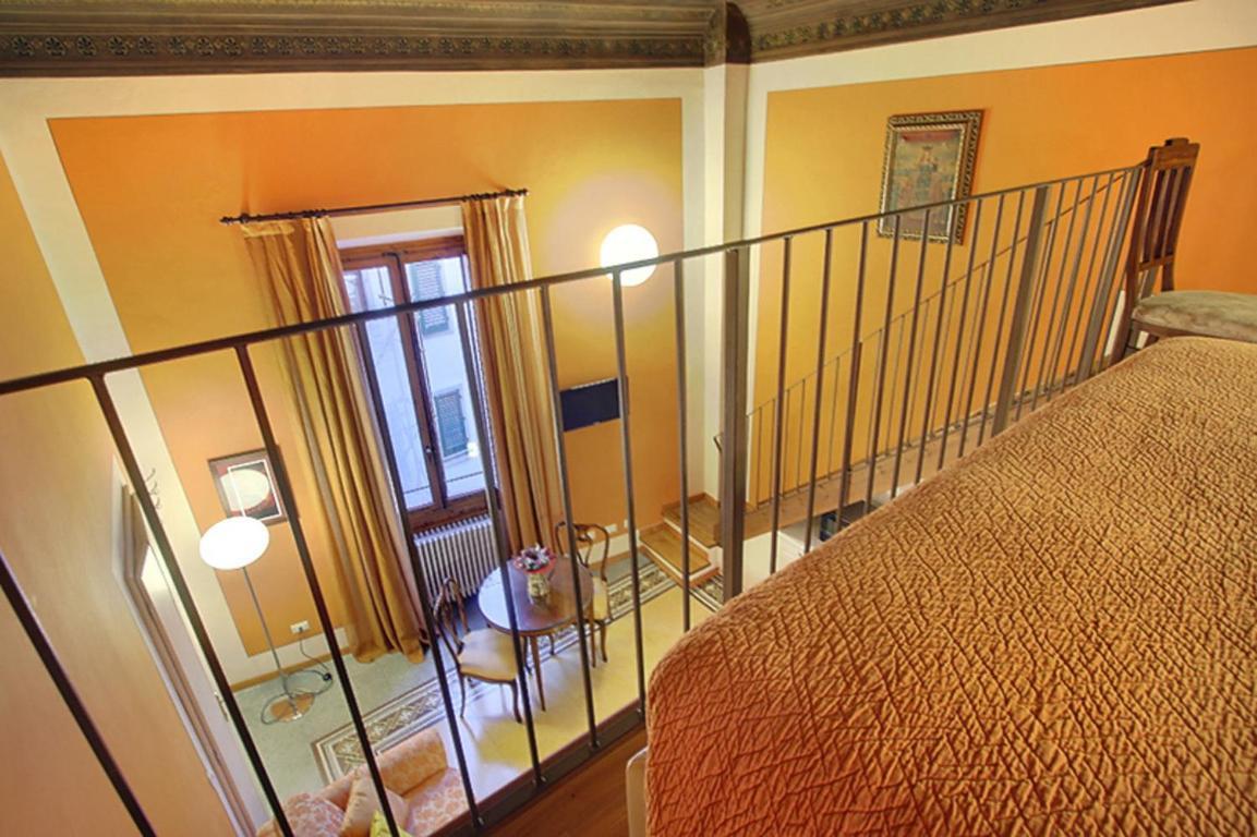 Apartments Puccini Firenze Rom bilde