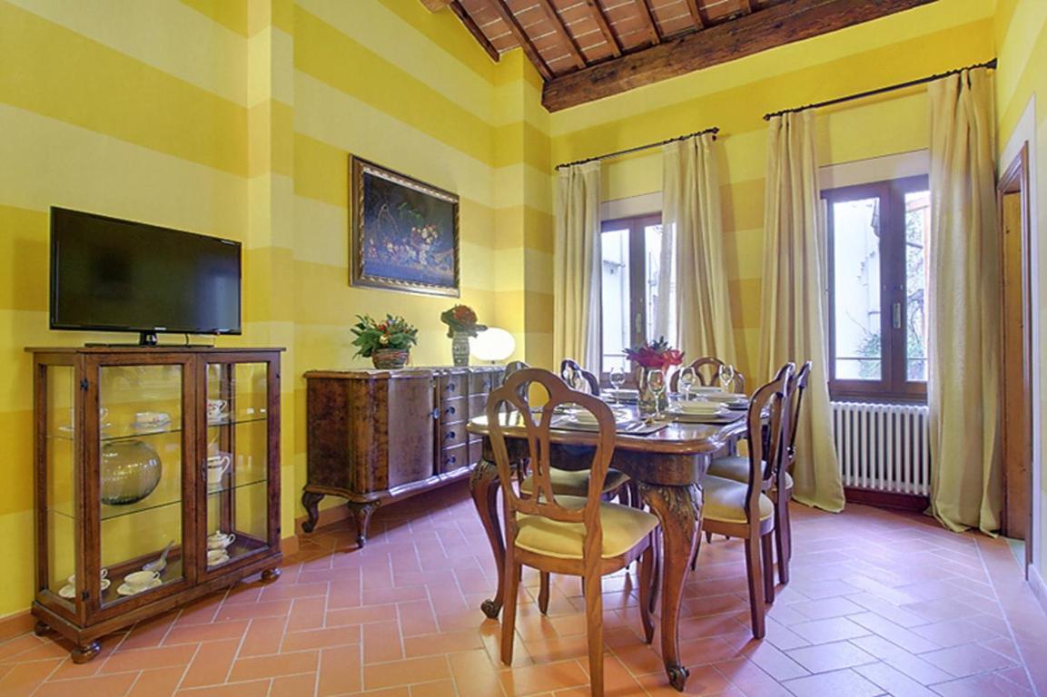 Apartments Puccini Firenze Rom bilde
